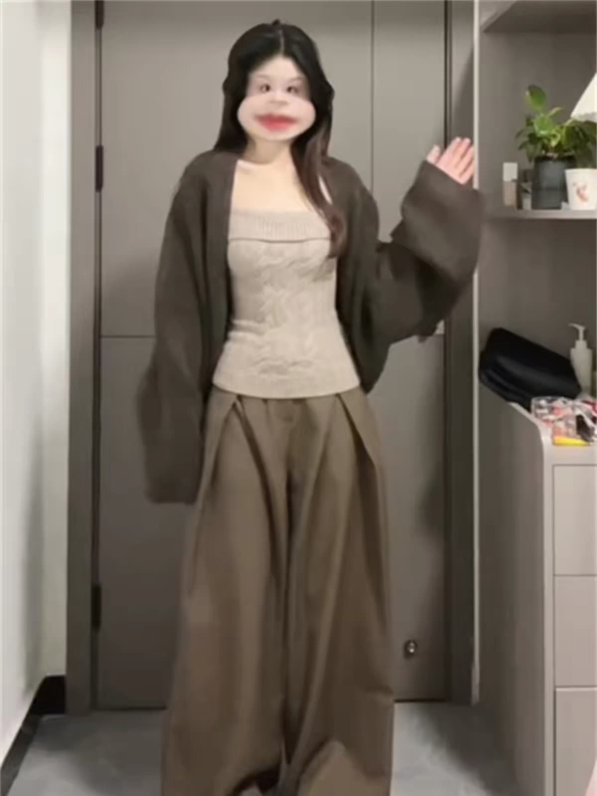 한 부서 부드러운 브라운 커피 색상 쇼트 스타일 니트 오픈 가디건 스웨터 여자 봄 가을 인사이드 가져 가라. 모직물 캐미솔 투피스 세트 트렌디 이미지 5
