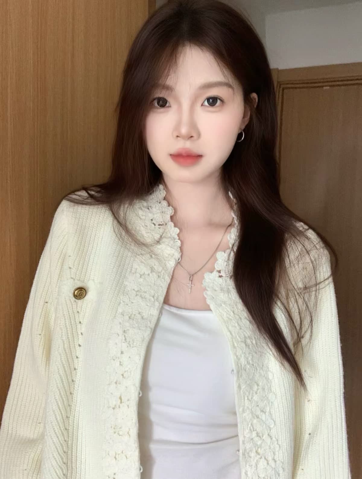수공 자수 레이스 레이스 화이트 니트 오픈 가디건 여성 2026 가을 겨울 새로운 루즈핏 다용도 맨위 재킷 이미지 3