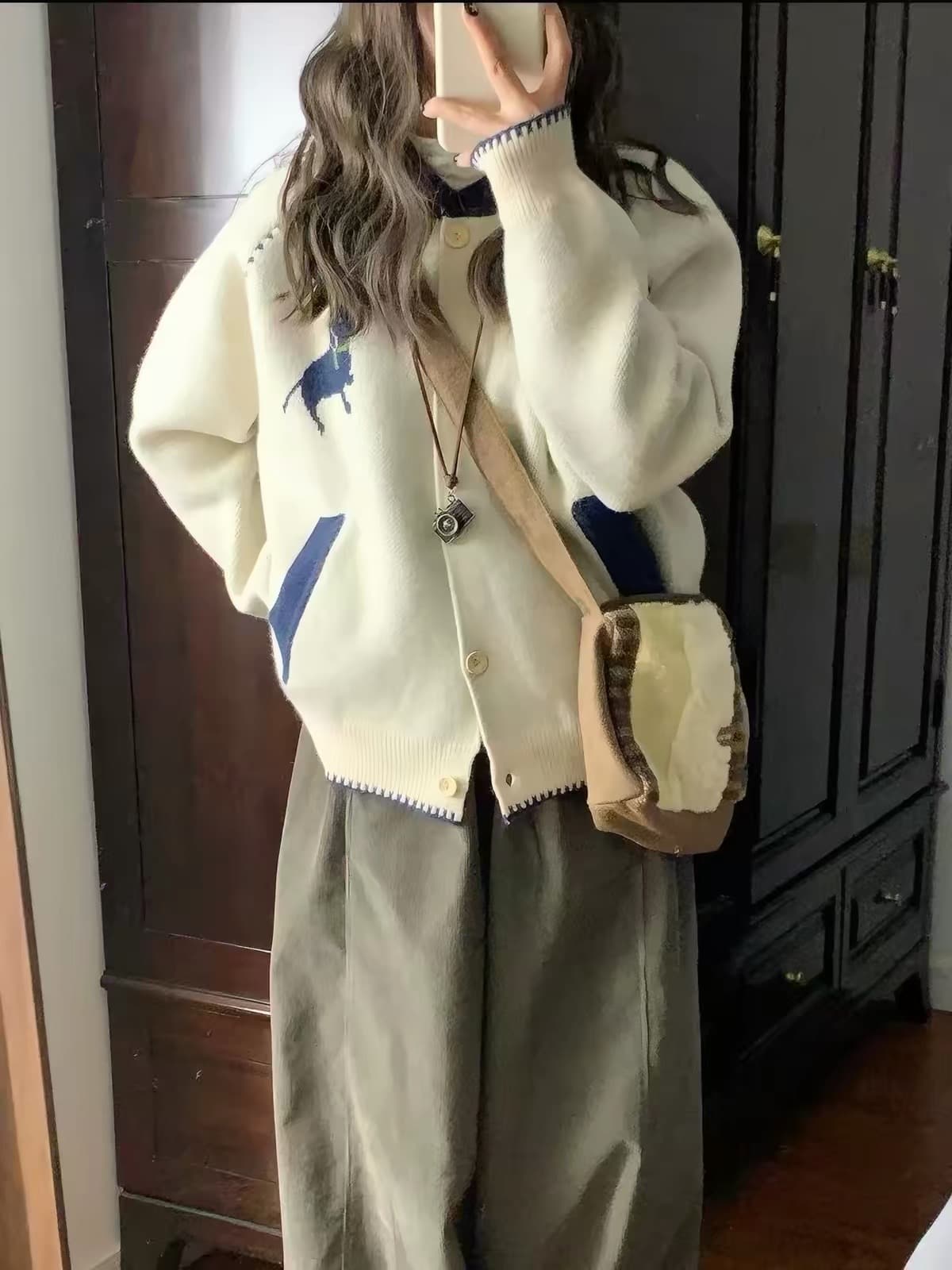 두꺼운 에디션 느긋한 바람 배색 싱글 줄 버튼 스웨터 오픈 가디건 여성 가을 의상 새로운 한국 스타일 루즈핏 니트 재킷 트렌디 상세 이미지 4