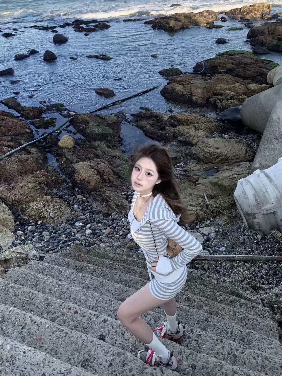 021ope 오리지널 느긋한 거리 밖 스트라이프 스포츠 슈트 느슨함 센스 몸매 가꾸기 슬림해 보이는 후드 재킷 와이드 레그 팬츠 상세 이미지 6