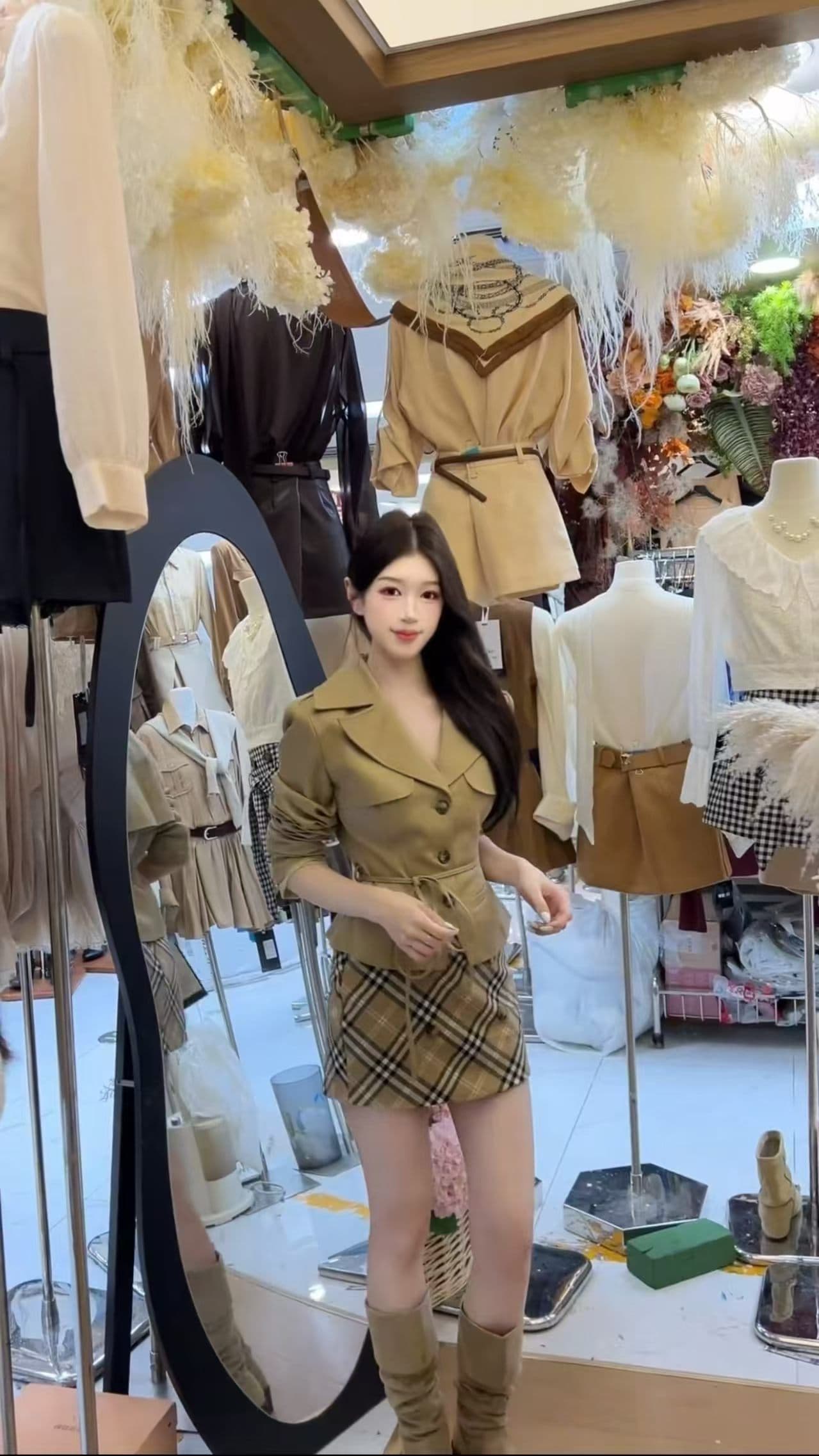 가을 허리 수축 슬림해 보이는 디자인 센스 카키 색 영국식 바람 쇼트 스타일 재킷 재킷 체크무늬 반신 치마 세트 여성 이미지 3