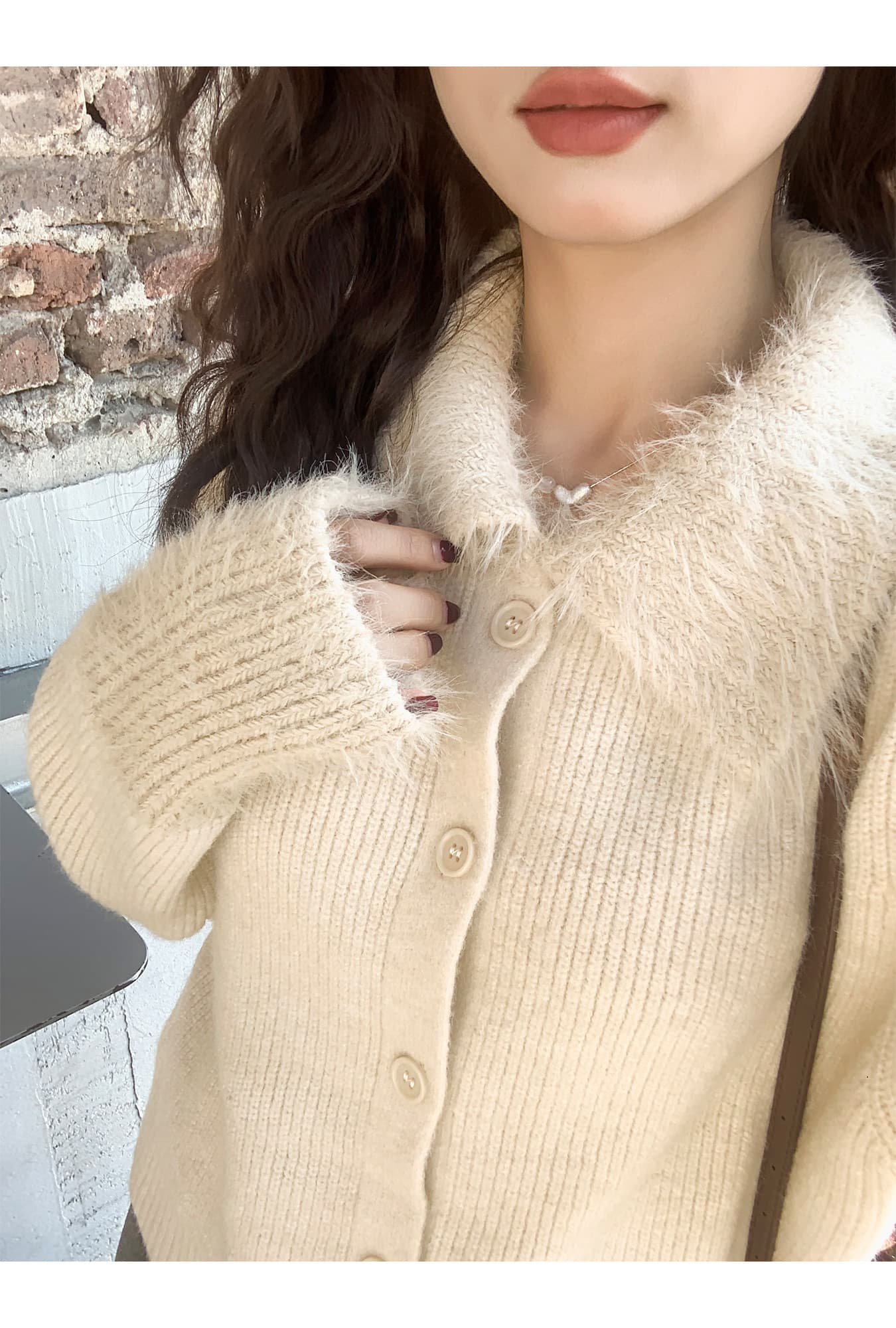 모피 칼라 니트 오픈 가디건 2026 봄 가을 새로운 한 부서 느긋한 센스 두꺼운 루즈핏 살구 색상 두꺼운 바늘 스웨터 상세 이미지 15
