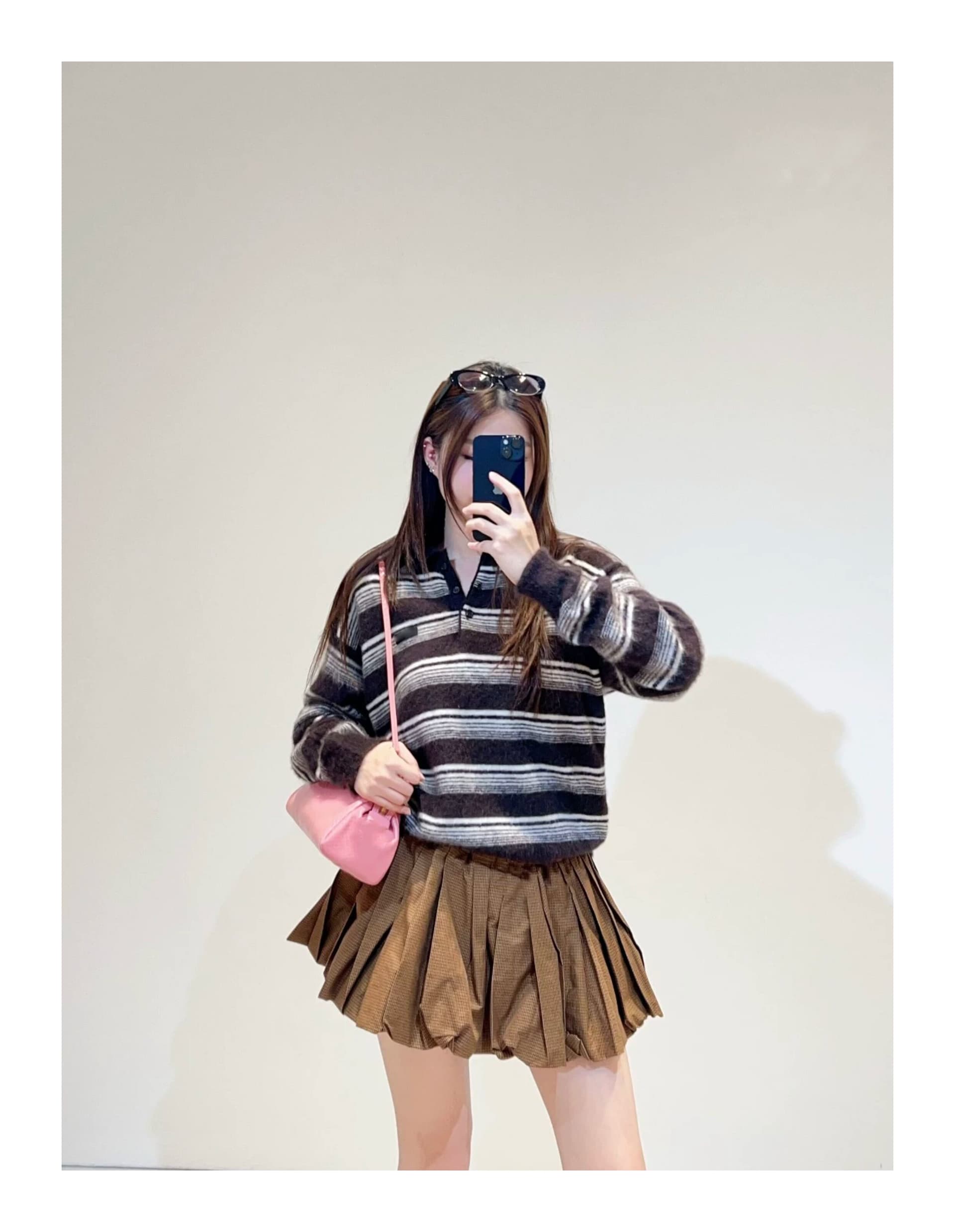 2026 이른 가을 새로운 학원 스타일 배색 스트라이프 POLO 칼라 풀오버 니트 스웨터 여성 레저 연령 감소 긴팔 스웨터 상세 이미지 9