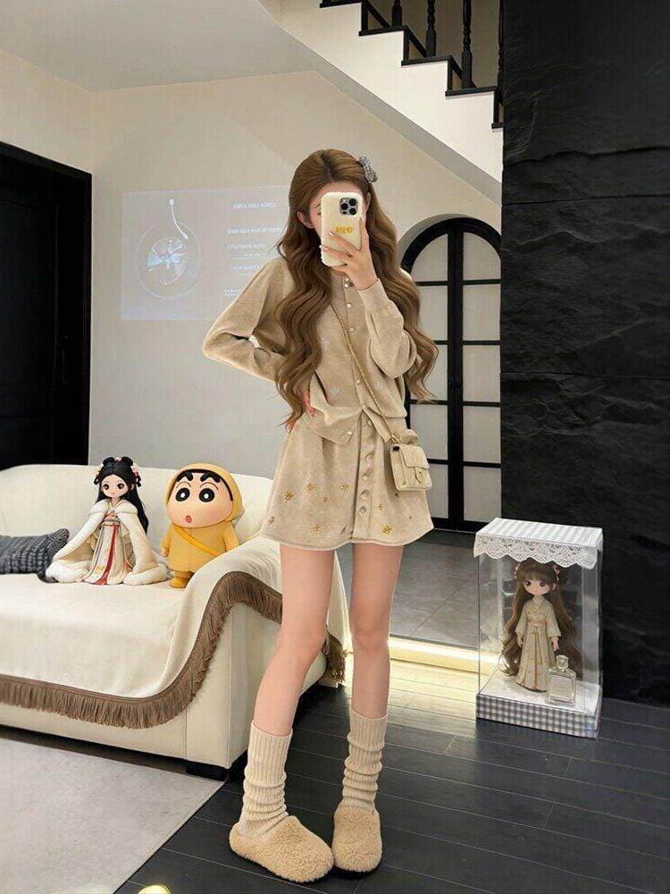가을 겨울 코디 전체 집합 빅 사이즈 지방 mm 니트 스웨터 오픈 가디건 반신 짧은 치마 작은 샤넬 스타일 세련된 세트 여성
