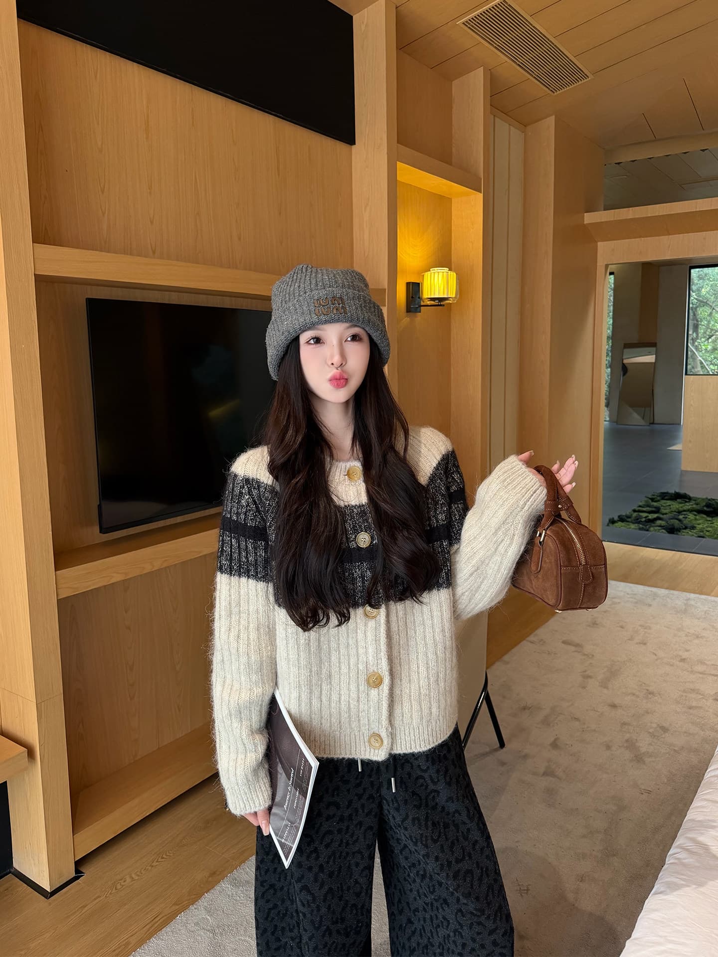 라운드 넥 패치워크 색상 스웨터 여자 가을 겨울 캐주얼 긴팔 니트 오픈 가디건 yy-9441 상세 이미지 2