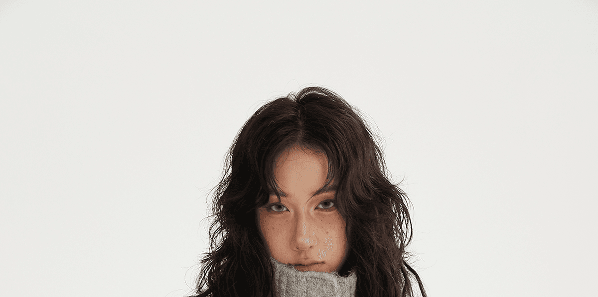 오트밀 색상 단추 반 개방 칼라 터틀넥 풀오버 스웨터 여자 가을 겨울 루즈핏 느긋한 바람 두꺼운 보온 스탠드 칼라 맨위 상세 이미지 1