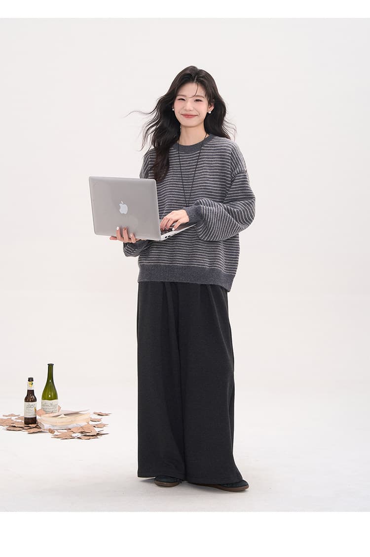 루즈핏 스트라이프 라운드 넥 니트 스웨터 여자 가을 캐주얼 후드티 블라우스 상세 이미지 13