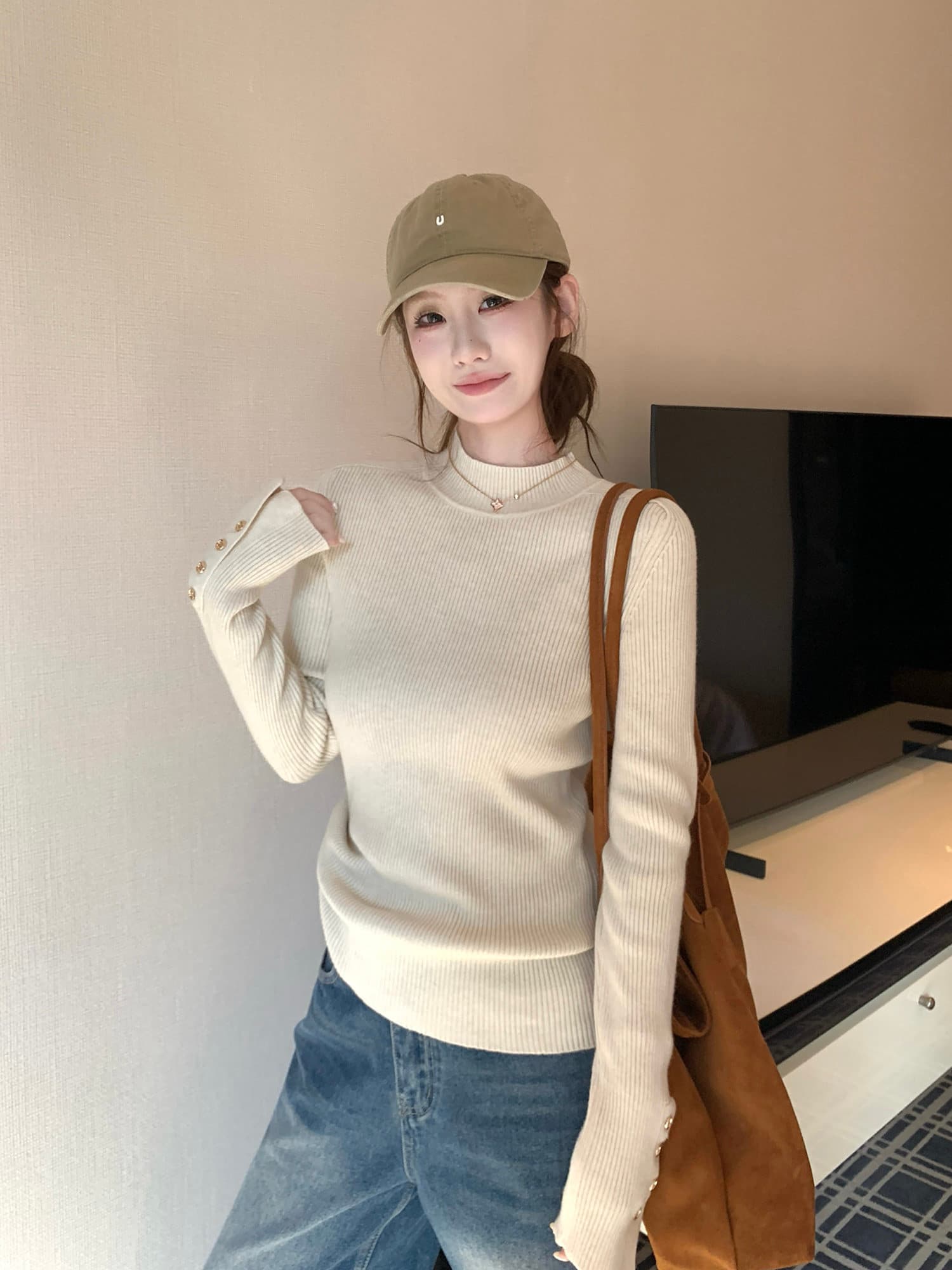 이른 가을 2026 새로운 몸매 가꾸기 기본 셔츠 여성 인사이드 가져 가라. 반하이넥 스웨터 고급 센스 몸매 가꾸기 긴팔 니트 맨위 상세 이미지 9