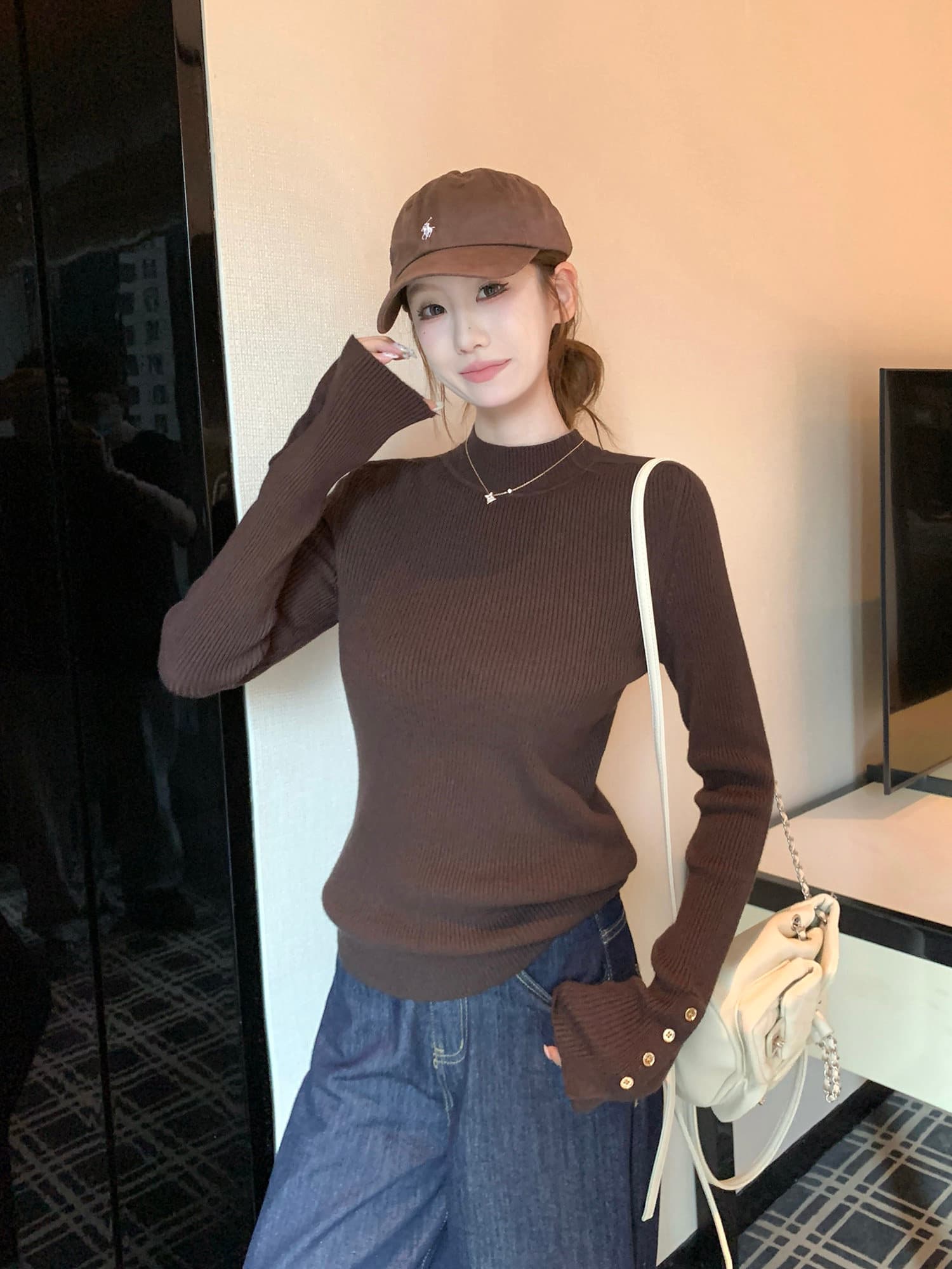 이른 가을 2026 새로운 몸매 가꾸기 기본 셔츠 여성 인사이드 가져 가라. 반하이넥 스웨터 고급 센스 몸매 가꾸기 긴팔 니트 맨위 상세 이미지 14