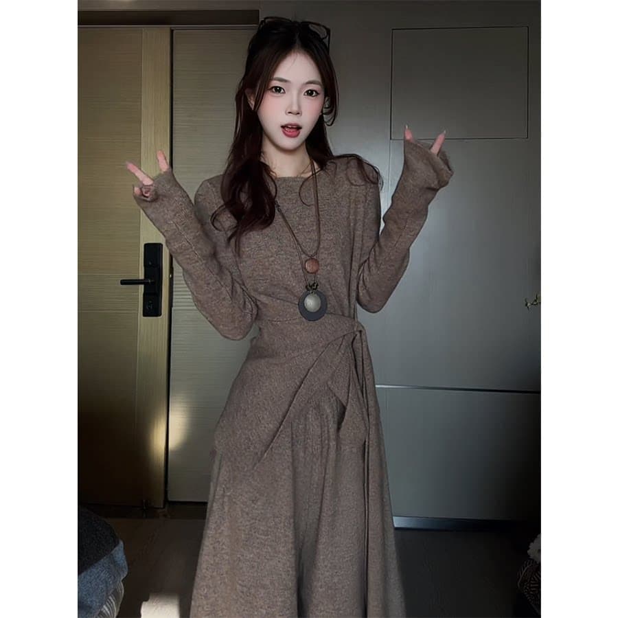 빅 사이즈 지방 mm 한 부서 고급 센스 불규칙 스트랩 맨위 여성 가을 겨울 새로운 아름다운 관대 한 점잖은 투피스 세트 이미지 3