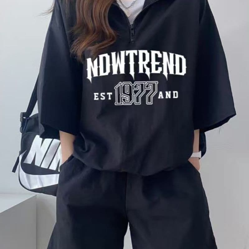 캐주얼 운동복 세트 여성 여름 2026 새로운 반팔 반바지 캠퍼스 바람 귀여운 소녀 러닝 두 조각 이미지 3