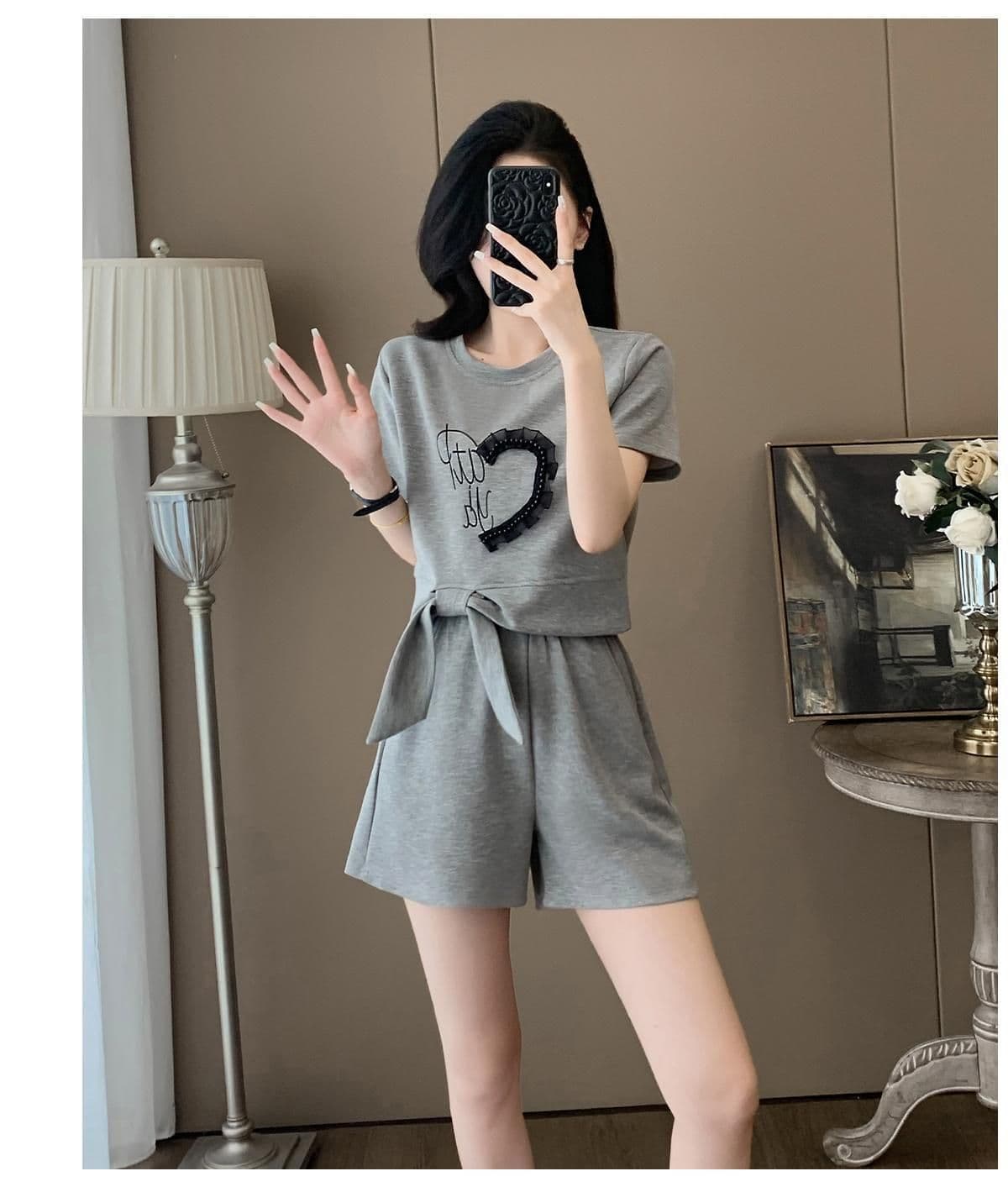 스포츠 슈트 여성 여름 새로운 루즈핏 표지 고기 캐주얼 연령 감소 튀김 거리 반팔 반바지 투피스 세트 상세 이미지 8