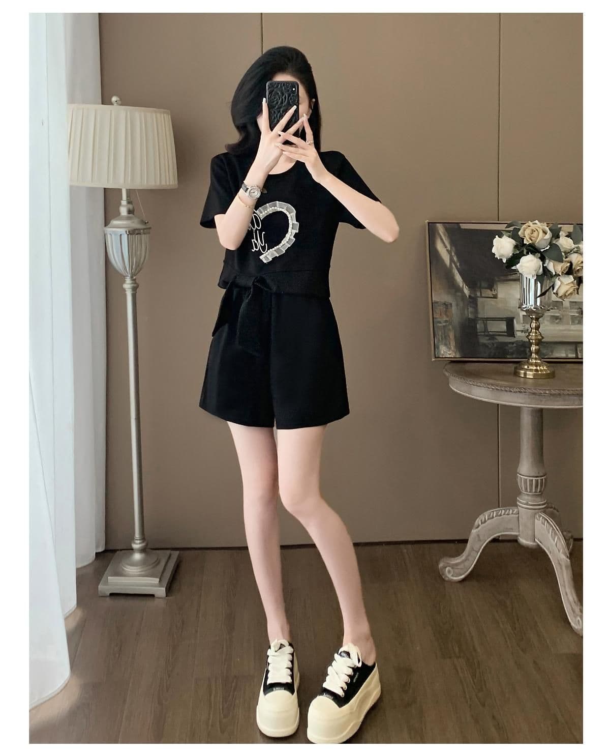 스포츠 슈트 여성 여름 새로운 루즈핏 표지 고기 캐주얼 연령 감소 튀김 거리 반팔 반바지 투피스 세트 상세 이미지 18