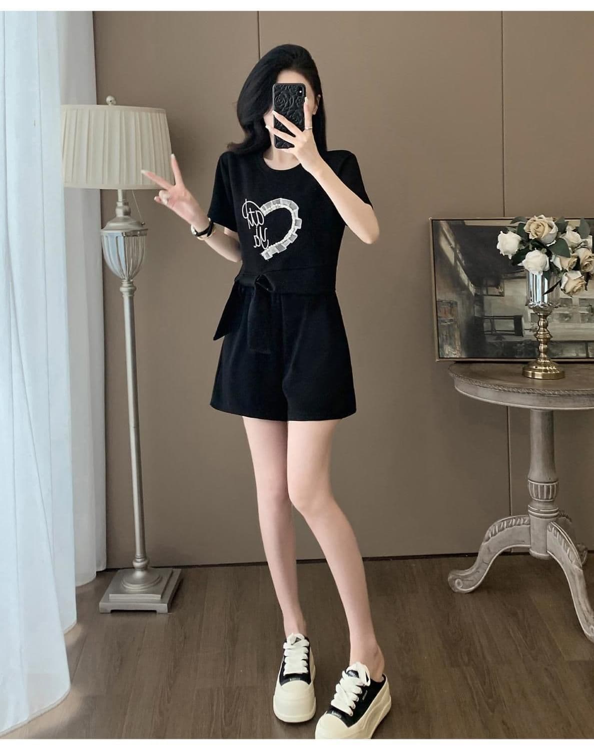 스포츠 슈트 여성 여름 새로운 루즈핏 표지 고기 캐주얼 연령 감소 튀김 거리 반팔 반바지 투피스 세트 상세 이미지 19