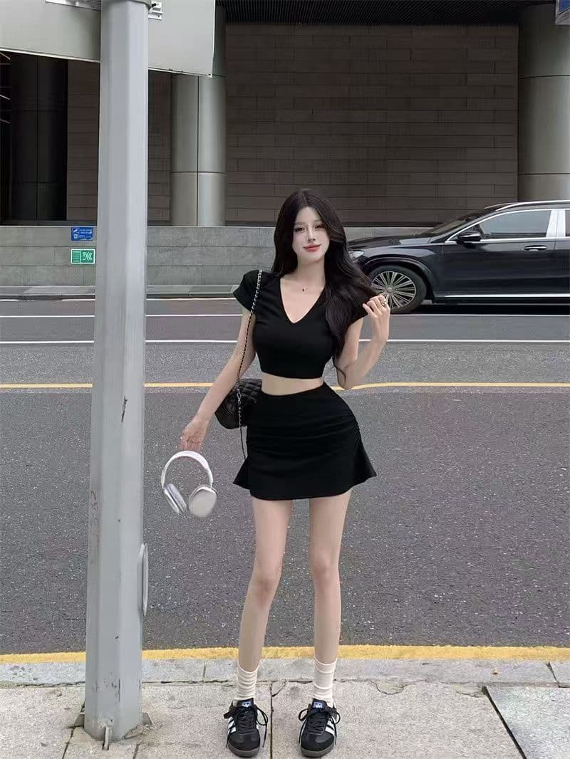 프랑스식 품격 고급 센스 V넥 몸매 가꾸기 쇼트 스타일 티셔츠 맨위 하이웨이스트 슬림해 보이는 폭발 한 마디 반신 치마 세트 여성 상세 이미지 21