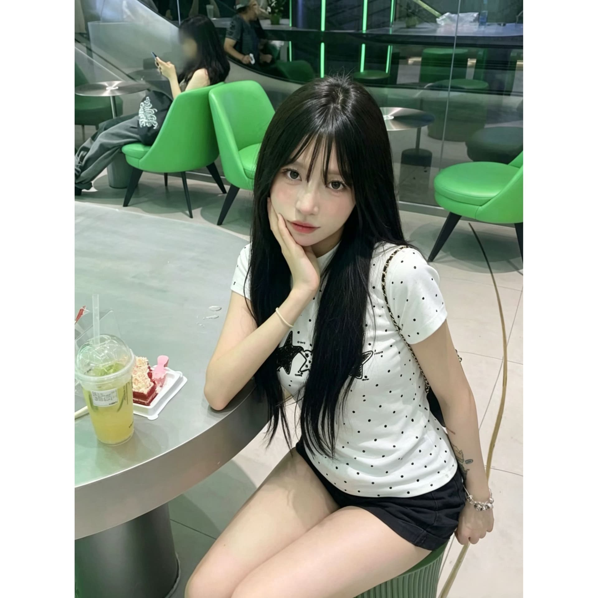 도트 무늬 몸매 가꾸기 40 220 그램 92 면 8 암모니아 Lun 전후 전체 인쇄 도트 무늬 몸매 가꾸기 프린트 반팔 티셔츠 여성 이미지 3