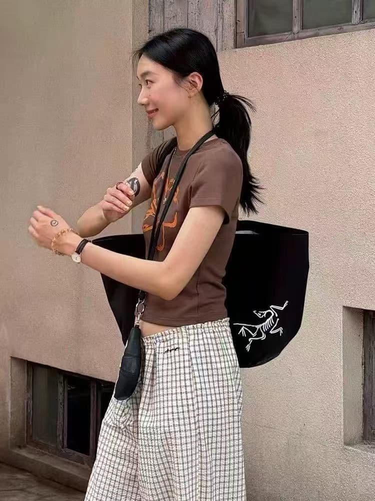 아메리칸 레트로 긍정적 인 어깨 프린트 반팔 티셔츠 여성 이미지 3