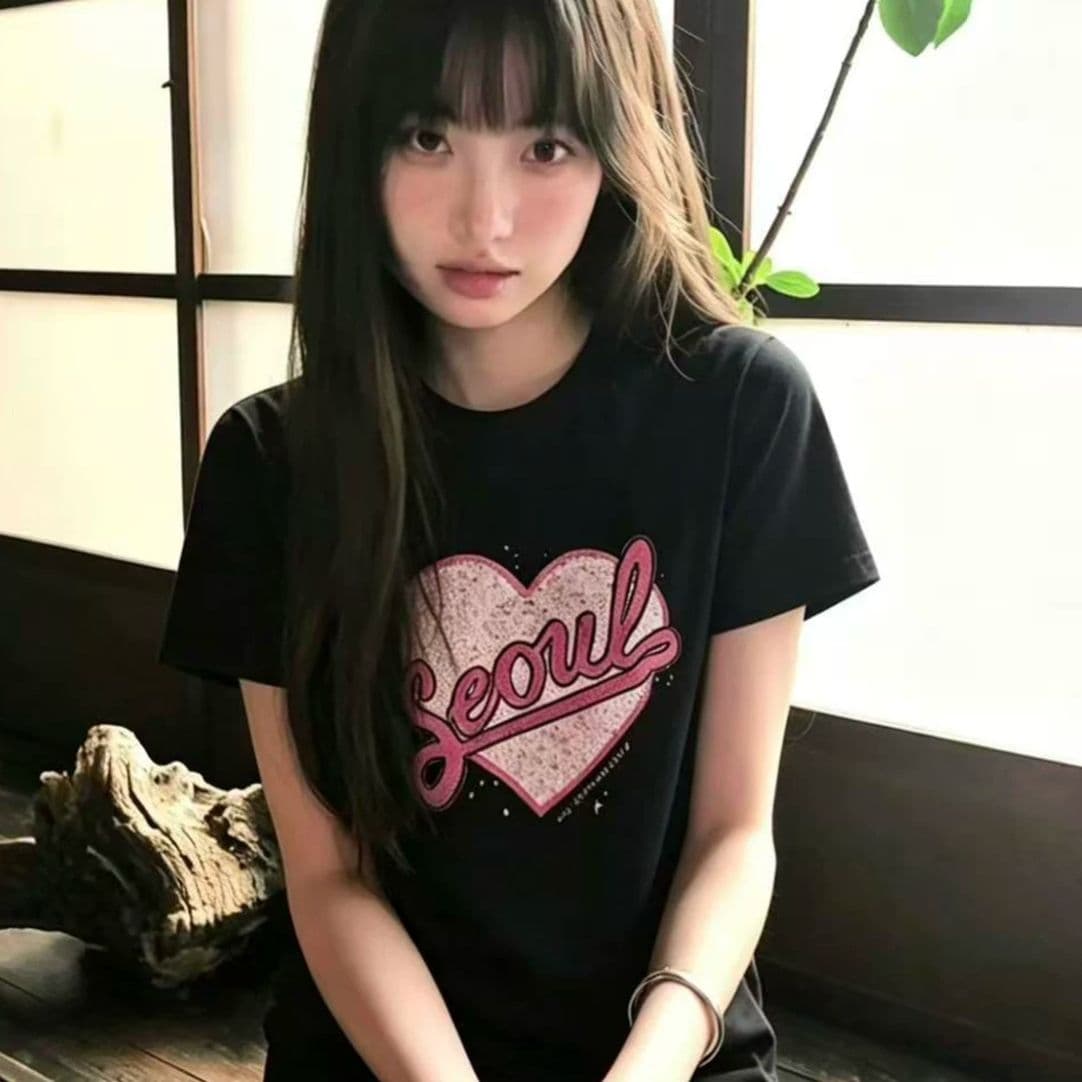 아메리칸 레트로 프린트 긍정적 인 어깨 라운드 넥 반팔 티셔츠 여성