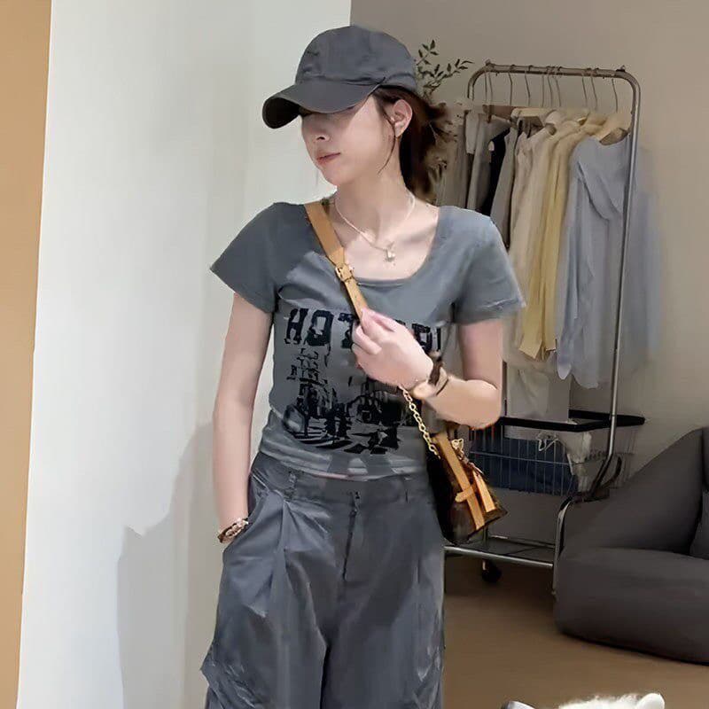 한 부서 회색 알파벳 프린트 긍정적 인 어깨 반팔 티셔츠 여름 다용도 몸매 가꾸기 슬림해 보이는 쇼트 스타일 맨위 이미지 3
