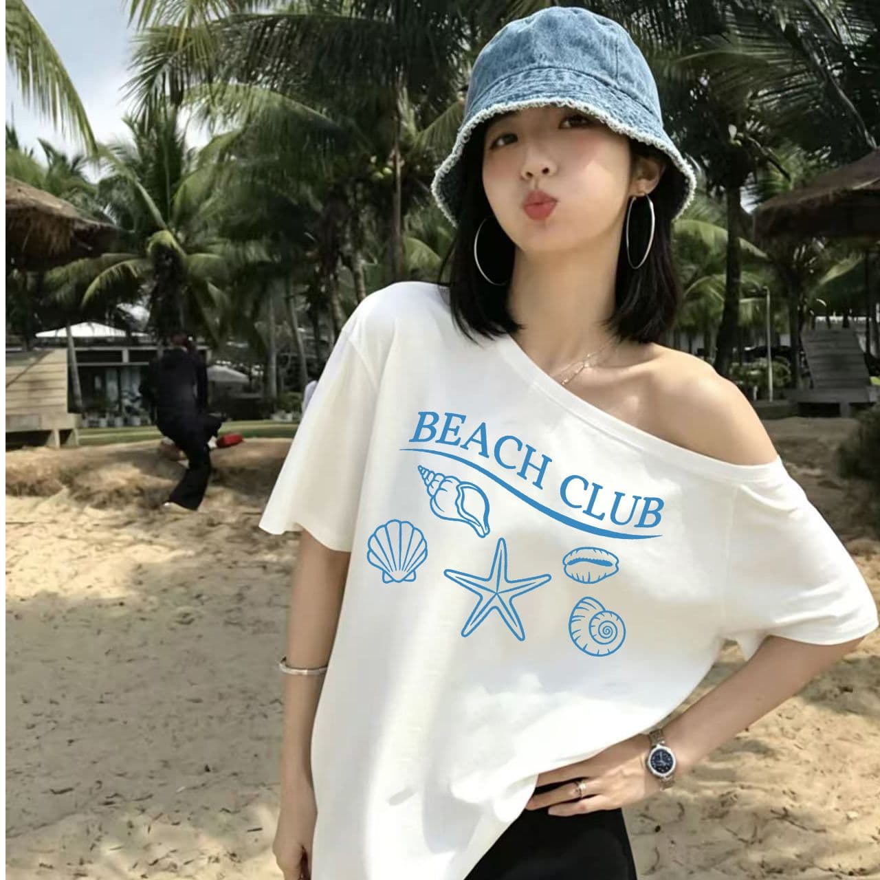한 부서 순수한 욕망 오프숄더 반팔 티셔츠 슬림해 보이는 핫걸 디자인 센스 맨위 상세 이미지 2