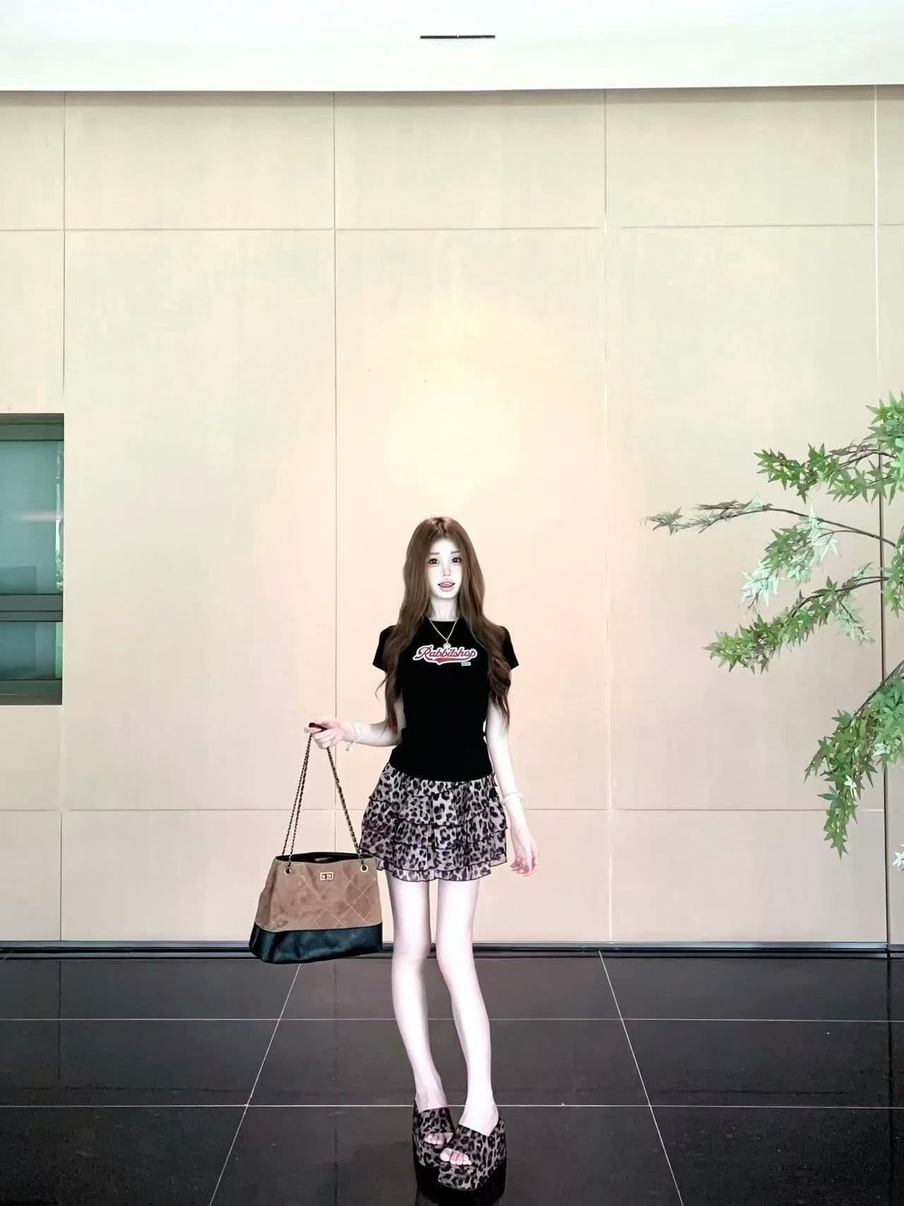 아메리칸 레트로 프린트 몸매 가꾸기 허리 수축 반팔 티셔츠 여성 상세 이미지 3