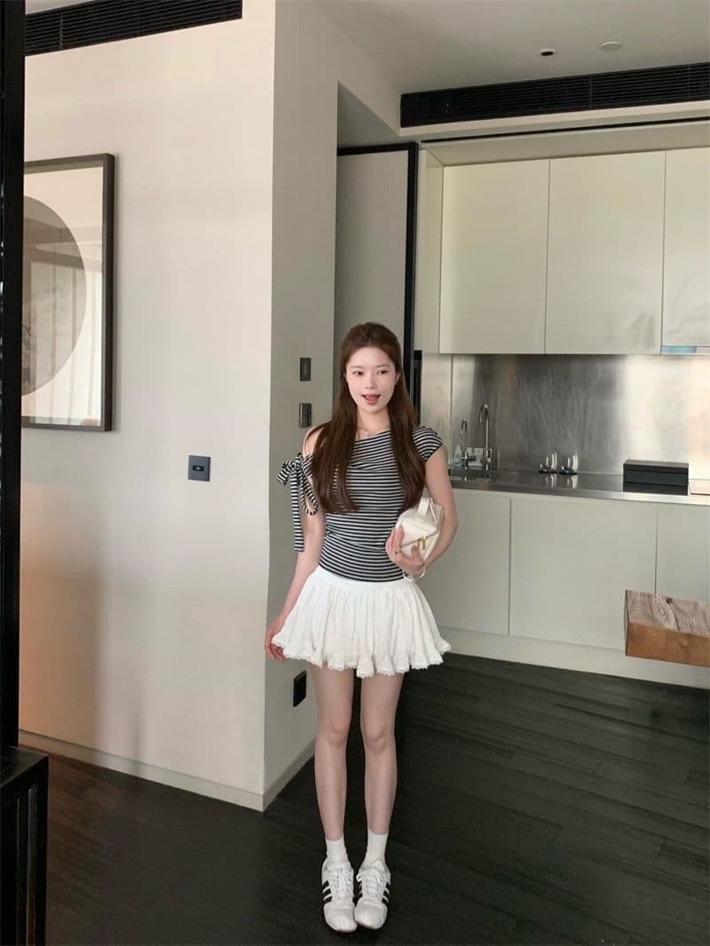 원본 사람들 면 순수한 욕망 바람 나비 매듭 일방적 인 스트랩 오프숄더 티셔츠 핫걸 디자인 센스 맨위 상세 이미지 4