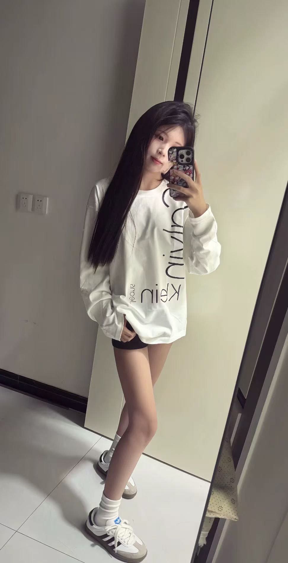 높은 품질 한국 스타일 순면 빗질하다 정밀 프린트 가을 루즈핏 긴팔 티셔츠 여성 이미지 3