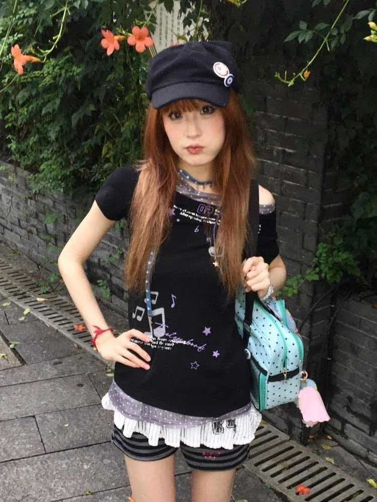페이크 레이어드 배색 도트 무늬 프린트 비스듬한 어깨 반팔 티셔츠 여성 몸매 가꾸기 맨위 상세 이미지 2