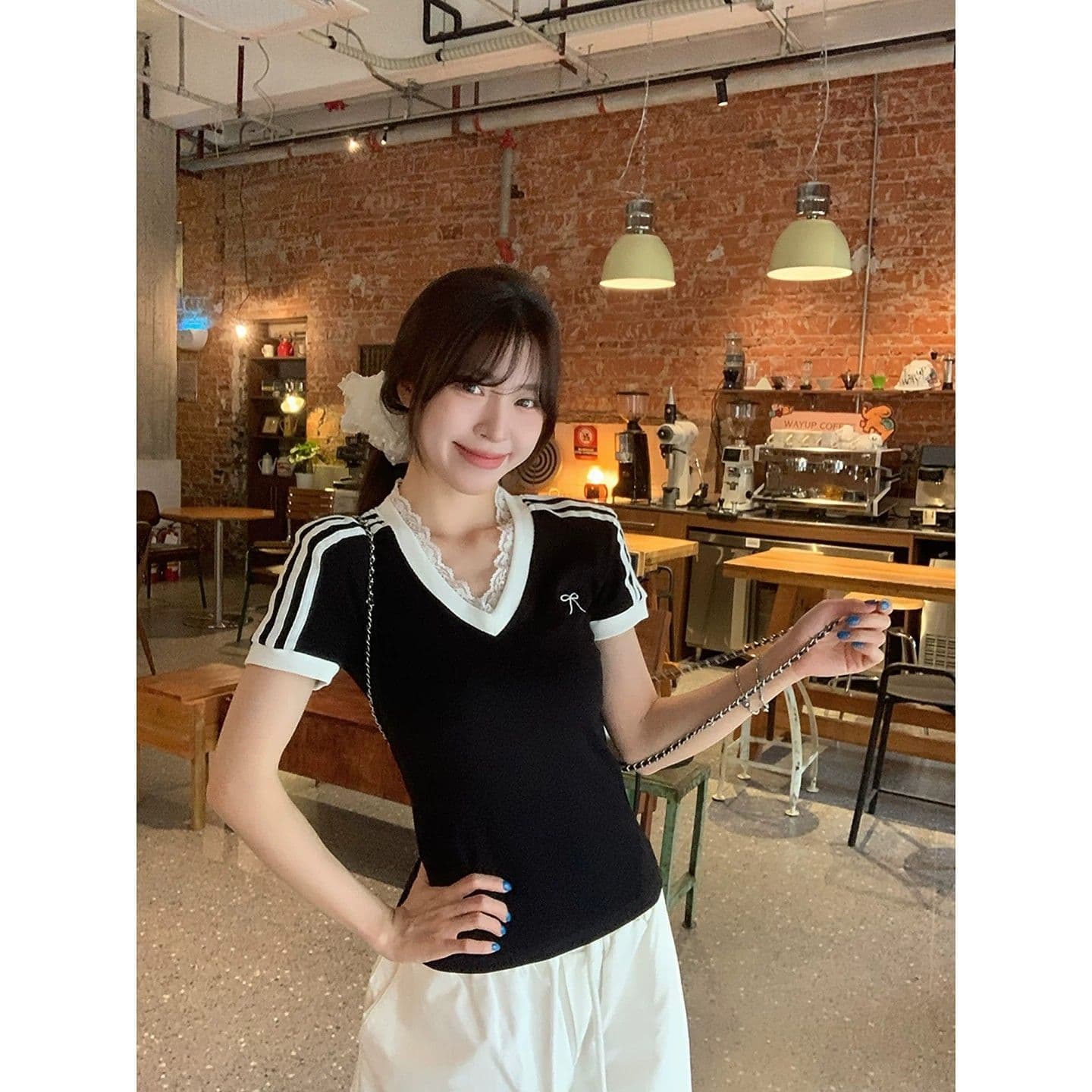원본 이미지 40 순면 아메리칸 V넥 허리 수축 반팔 여성 Z아 어깨 몸매 가꾸기 검정색 다용도 티셔츠 이미지 2