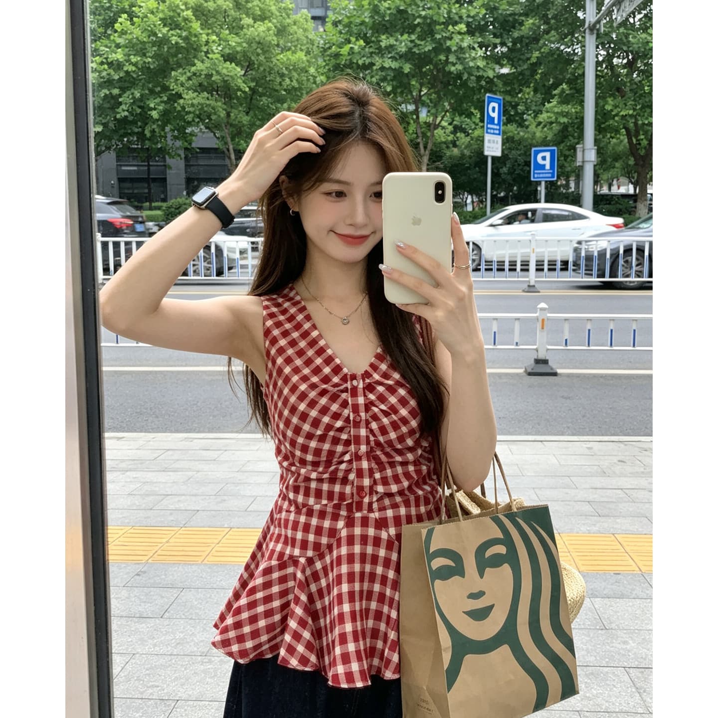 광저우 원본 체크 직물 여름 새로운 프랑스식 레트로 체크무늬 V넥 민소매 조끼 여성 상세 이미지 2