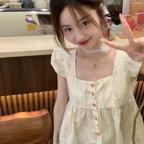 프랑스식 프릴 조끼 작은 Feifei 소매 꽃무늬 작은 슬링 여성 셔츠 여름 쇼트 스타일 인형 셔츠 민소매 맨위 상세 이미지 17
