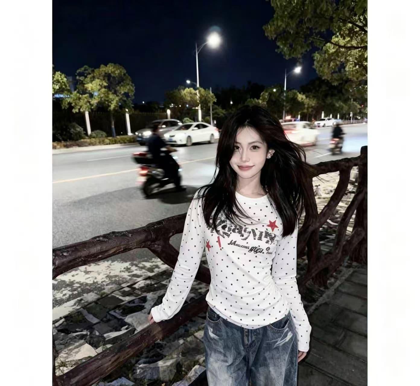 220 그램 40 빗질하다 92 면 8 암모니아 Lun 프린트 도트 무늬 몸매 가꾸기 긴팔 티셔츠 여성 상세 이미지 3