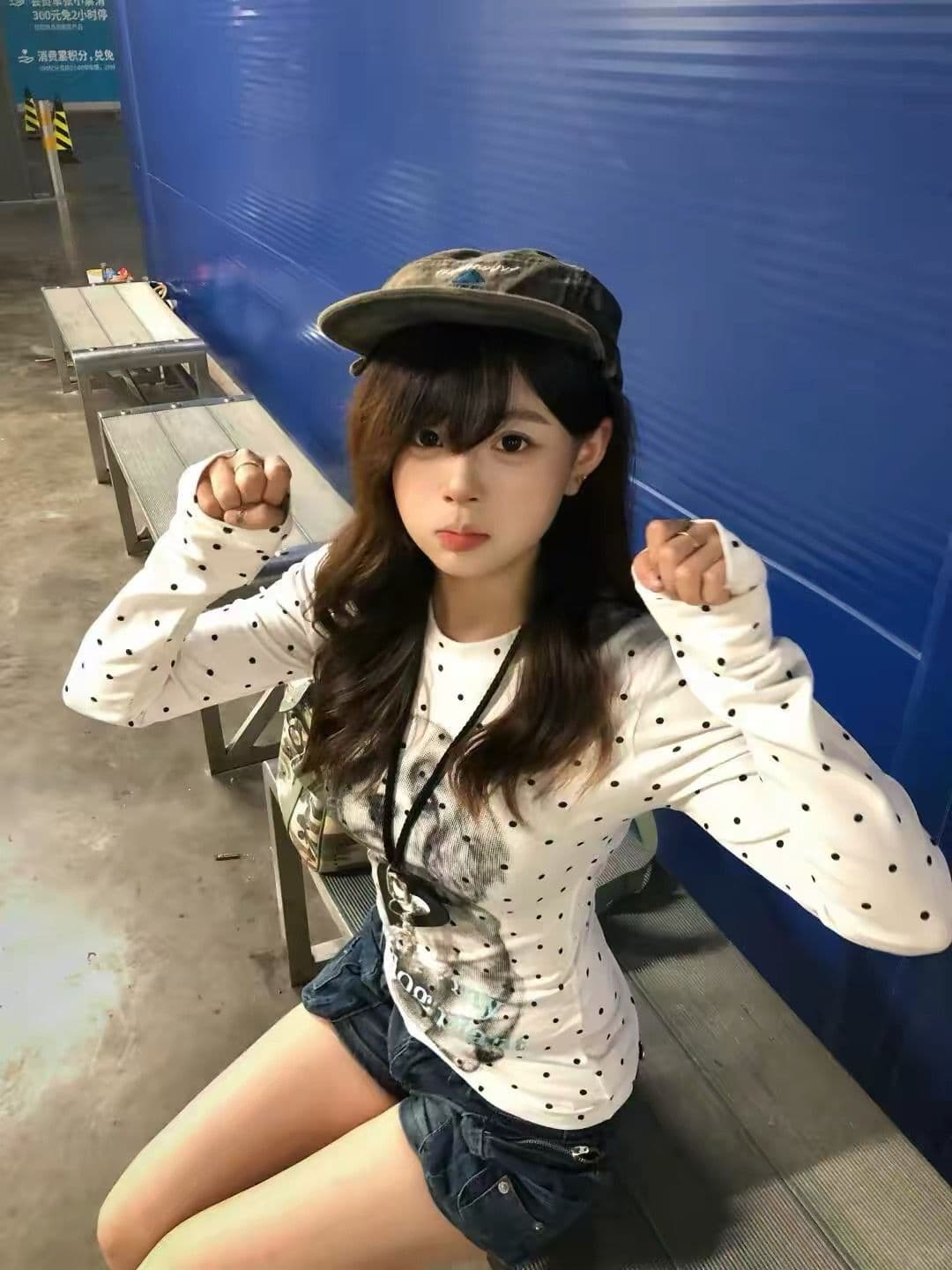 220 그램 40 빗질하다 92 면 8 암모니아 Lun 프린트 도트 무늬 몸매 가꾸기 긴팔 티셔츠 여성 상세 이미지 1