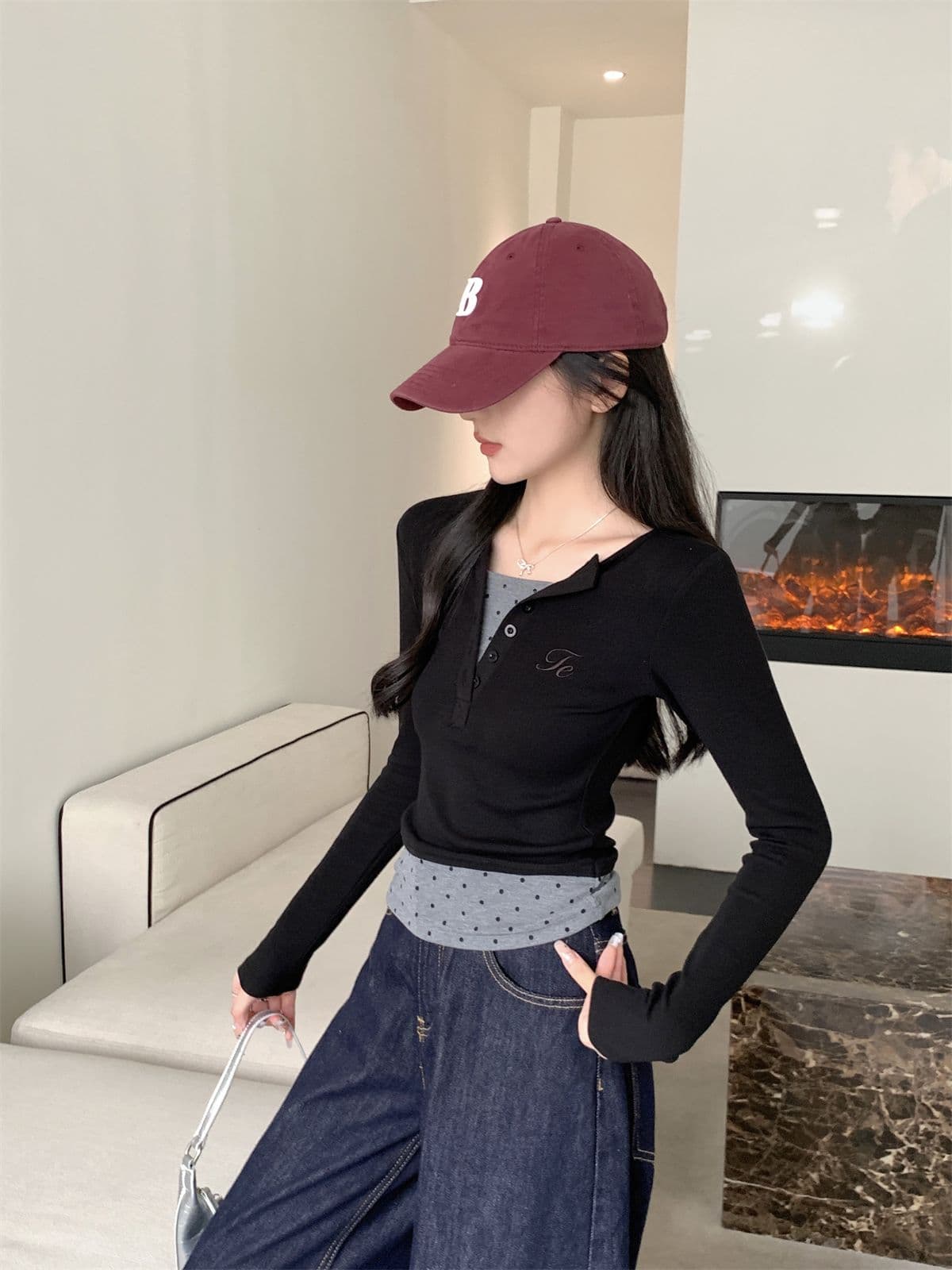 아메리칸 페이크 레이어드 배색 도트 무늬 기본 셔츠 티셔츠 여성 이른 가을 디자인 센스 연령 감소 몸매 가꾸기 긍정적 인 어깨 쇼트 스타일 맨위 상세 이미지 7