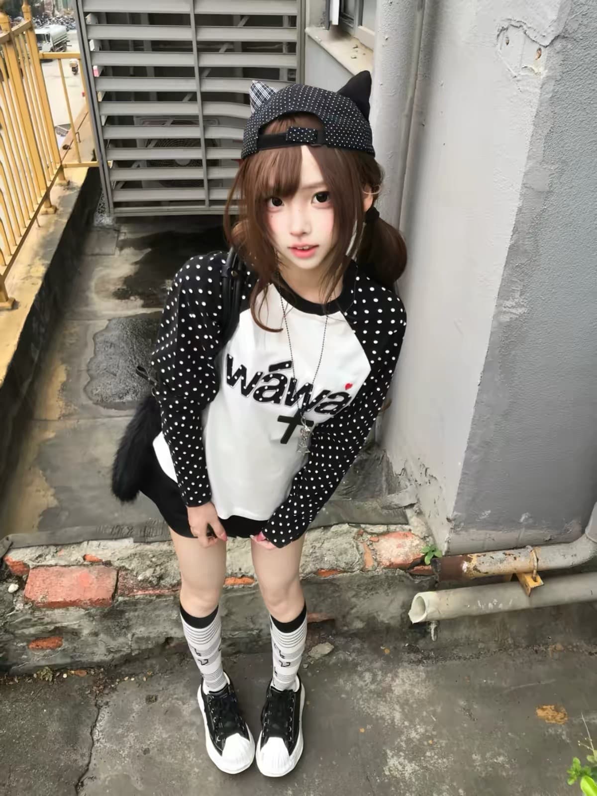 원본 솜씨 순면 220 그램 한국 스타일 새로운 도트 무늬 패치워크 긴팔 티셔츠 여성 상세 이미지 5