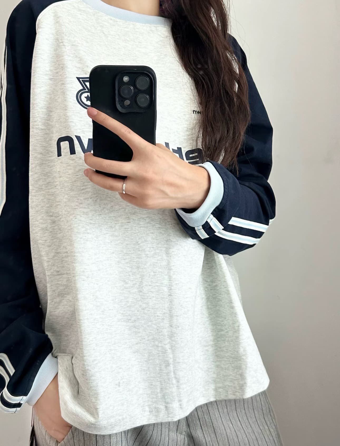 원본 솜씨 순면 220 그램 한국 스타일 새로운 다용도 캐주얼 패치워크 긴팔 티셔츠 여성 이미지 4