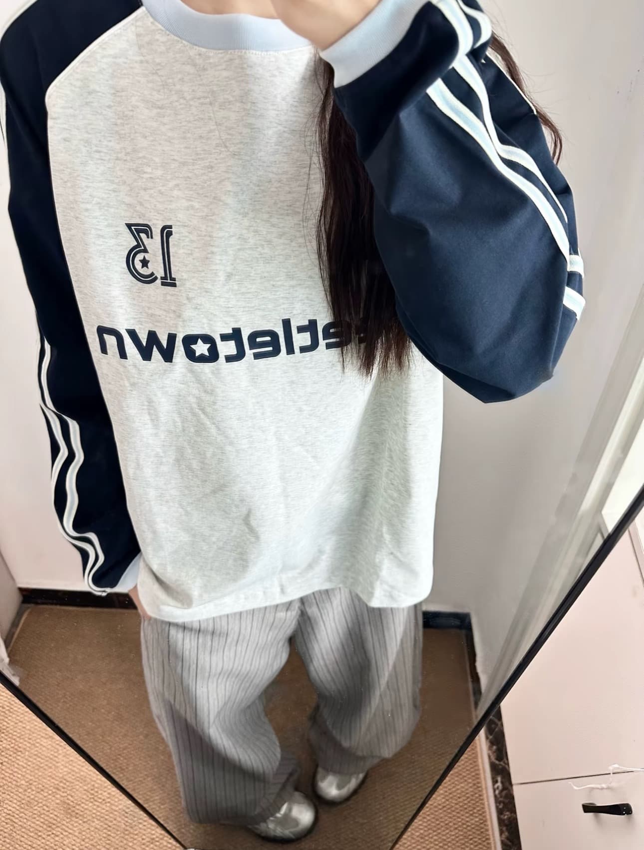 원본 솜씨 순면 220 그램 한국 스타일 새로운 다용도 캐주얼 패치워크 긴팔 티셔츠 여성 이미지 2