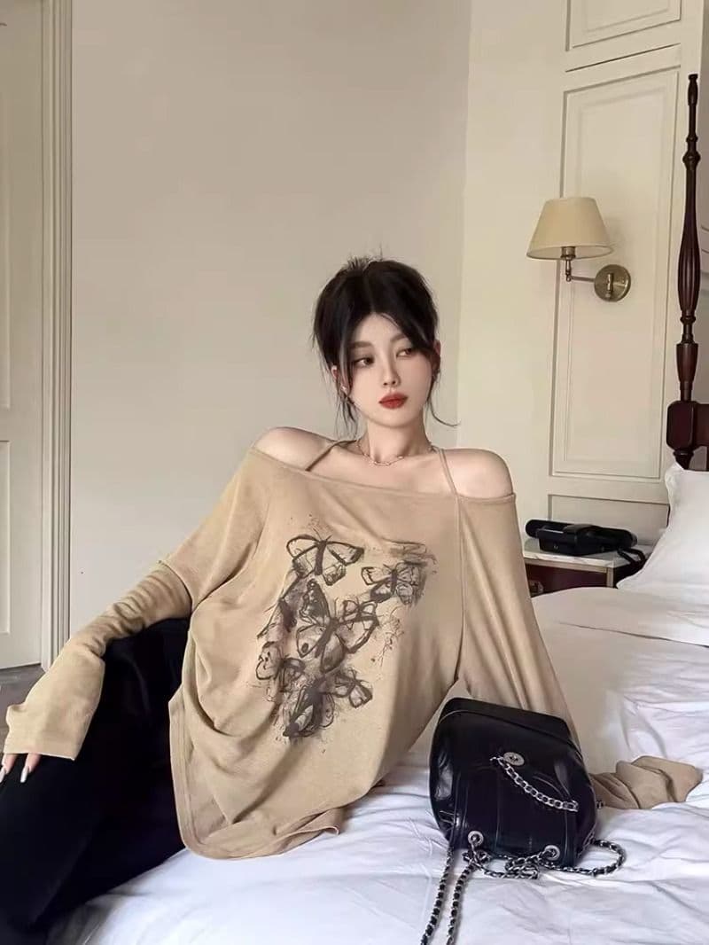 나비 프린트 오프숄더 티셔츠 여성 여름 중간 길이 느긋한 바람 오프숄더 맨위 트렌디 상세 이미지 5