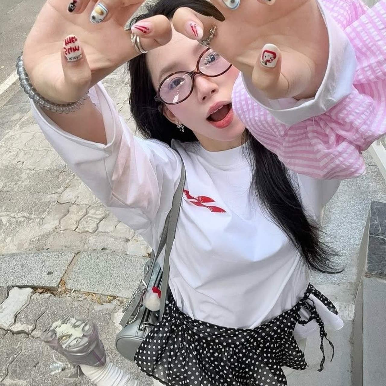 높은 품질 순면 200그램 21 빗질하다 정밀 프린트 가을 루즈핏 긴팔 티셔츠 여성 이미지 5