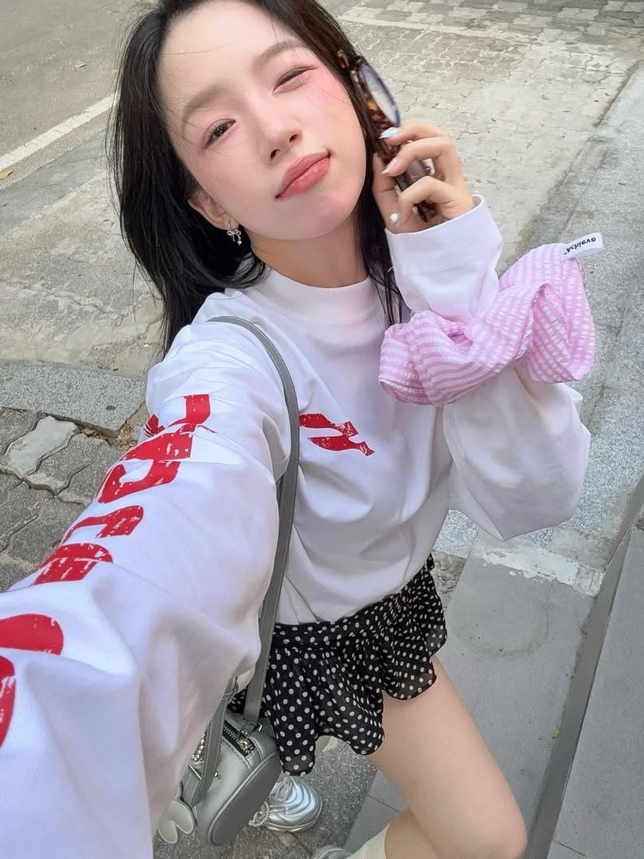 높은 품질 순면 200그램 21 빗질하다 정밀 프린트 가을 루즈핏 긴팔 티셔츠 여성 상세 이미지 6