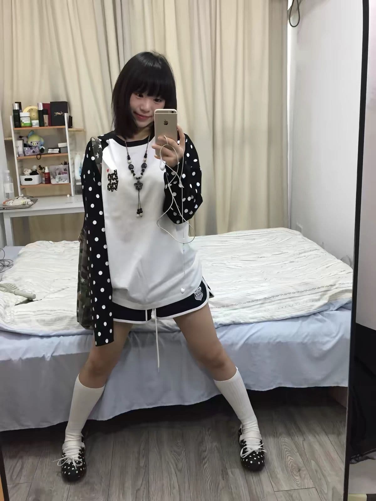 좋은 품질 비 압력 그림 19 지점 220 그램 순면 긴팔 티셔츠 여성 상세 이미지 2
