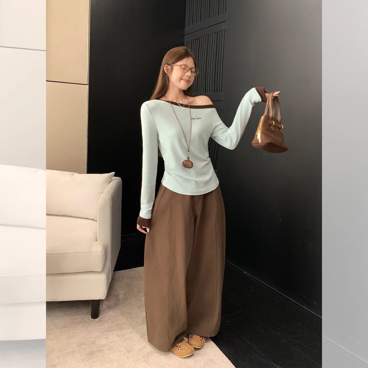 한 부서 핫걸 바람 비스듬한 칼라 오프숄더 긴팔 티셔츠 여성 몸매 가꾸기 슬림해 보이는 캐주얼 다용도 맨위 여성 상세 이미지 3