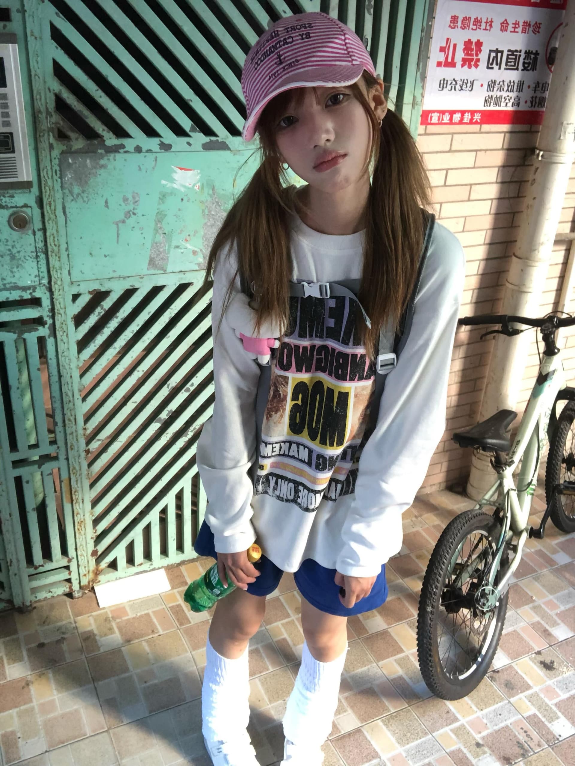 높은 품질 순면 200그램 21 빗질하다 정밀 프린트 가을 루즈핏 긴팔 티셔츠 여성 상세 이미지 6