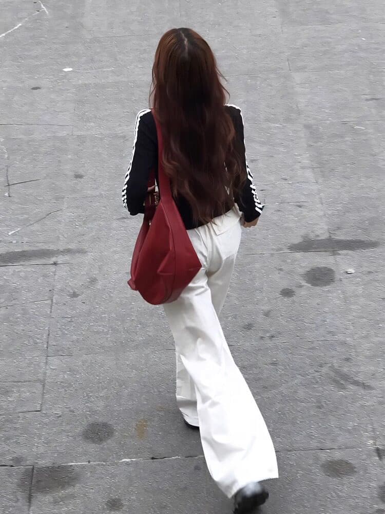 높은 품질 순면 220 그램 40 차가운 미끄러짐 음식 털 92 면 8 암모니아 Lun 몸매 가꾸기 V넥 긴팔 티셔츠 여성 이미지 4