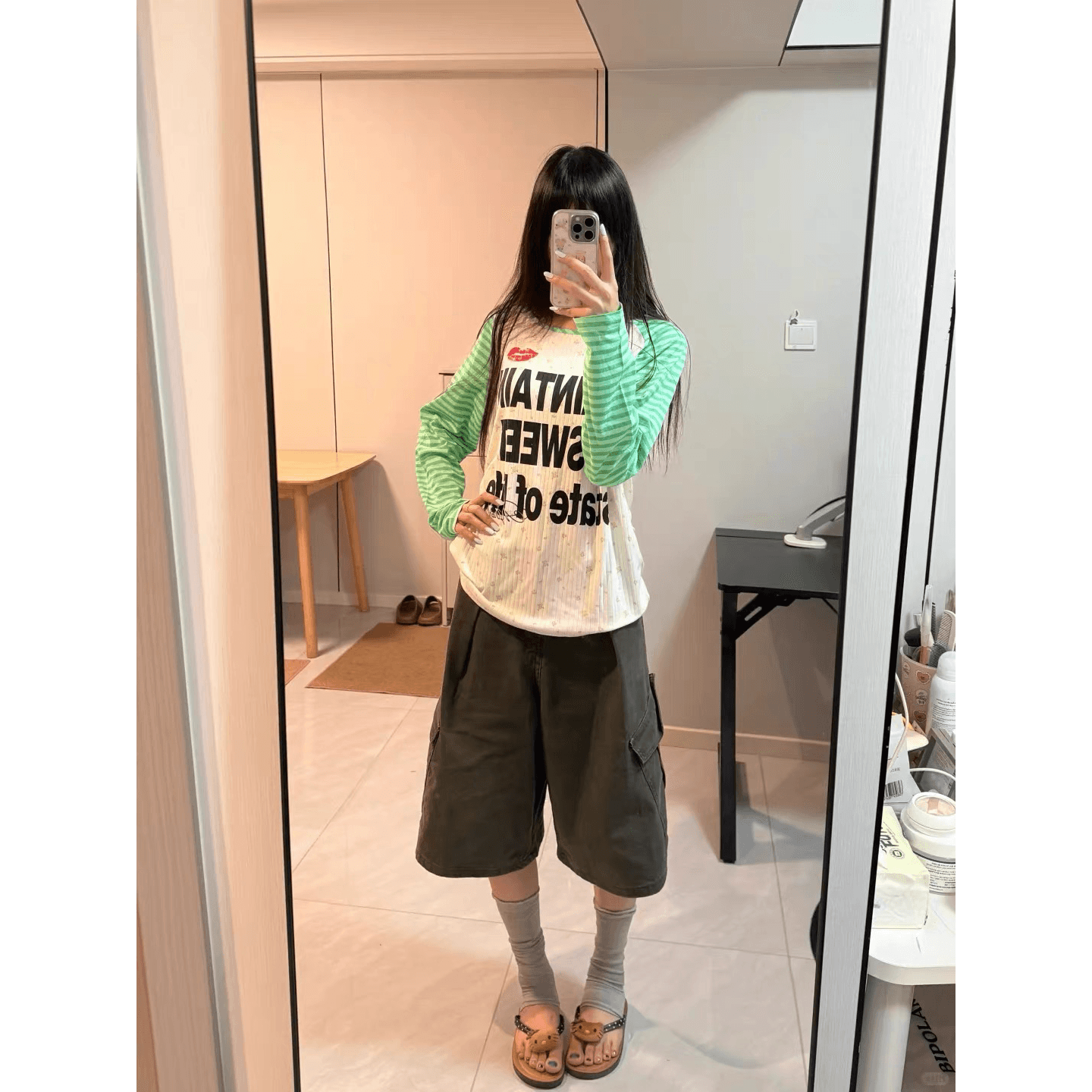 광저우 원본 원단 아메리칸 새로운 다용도 캐주얼 맨위 긴팔 티셔츠 여성 이미지 5