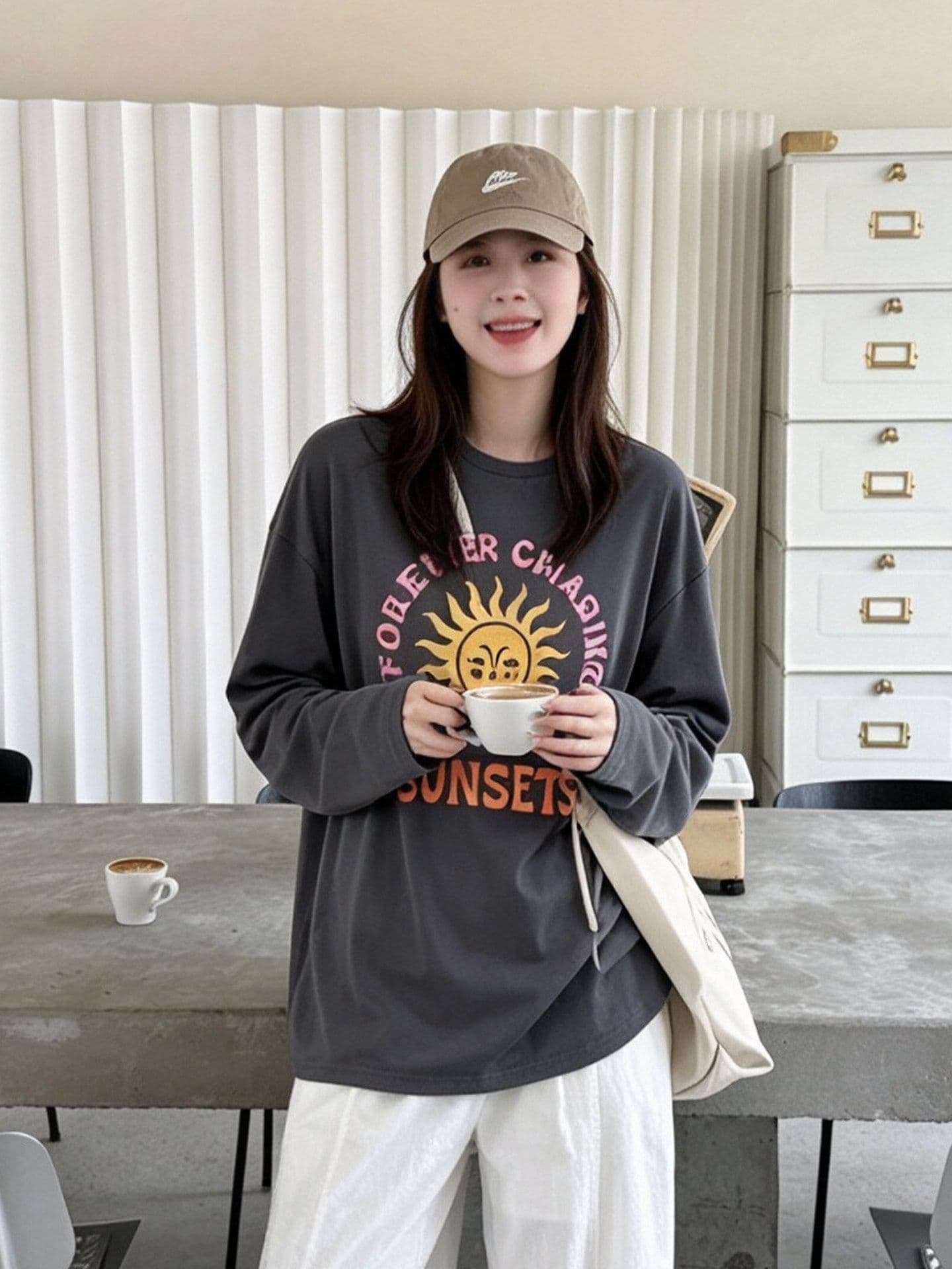높은 품질 순면 200그램 21 빗질하다 정밀 프린트 가을 루즈핏 긴팔 티셔츠 여성 이미지 3