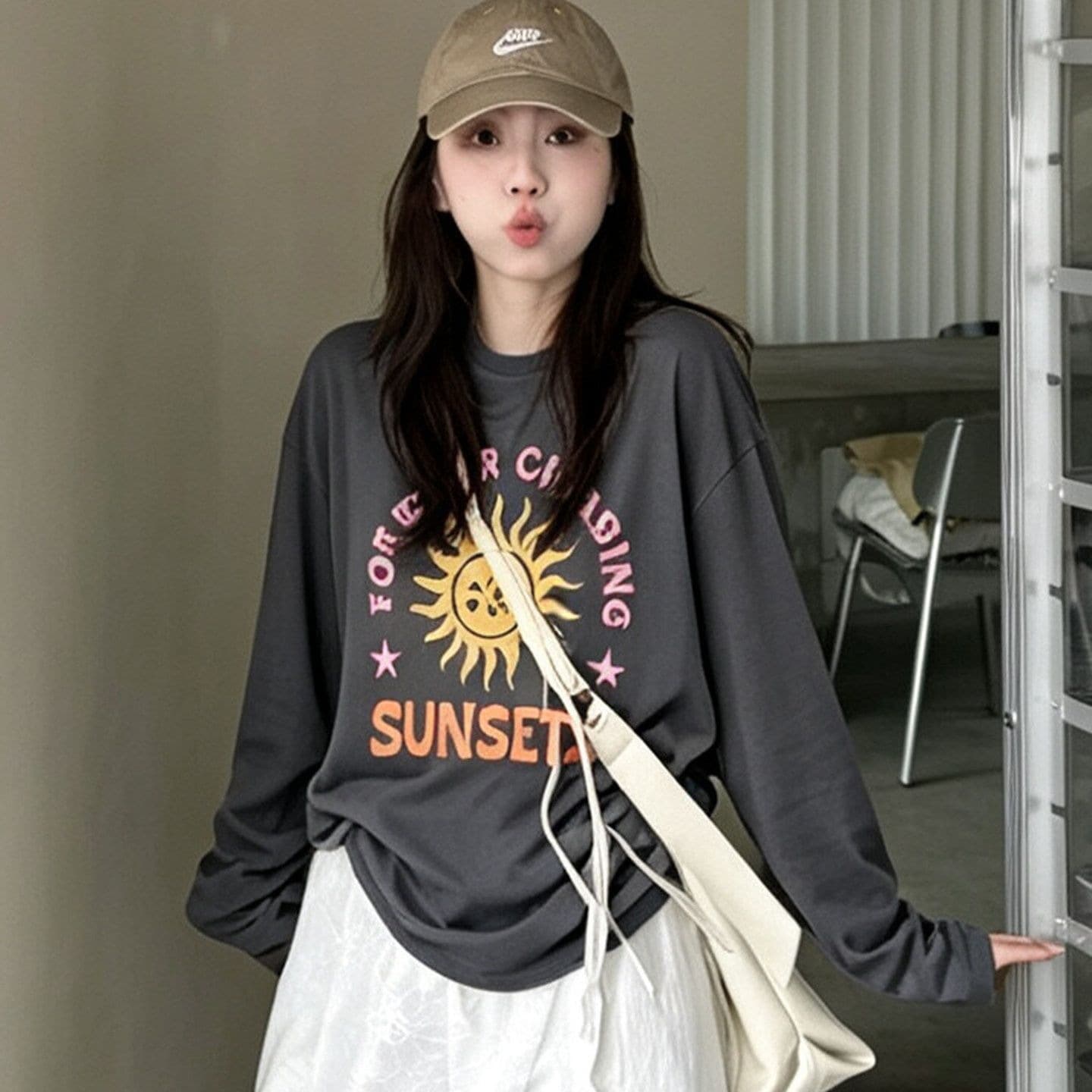 높은 품질 순면 200그램 21 빗질하다 정밀 프린트 가을 루즈핏 긴팔 티셔츠 여성 이미지 5