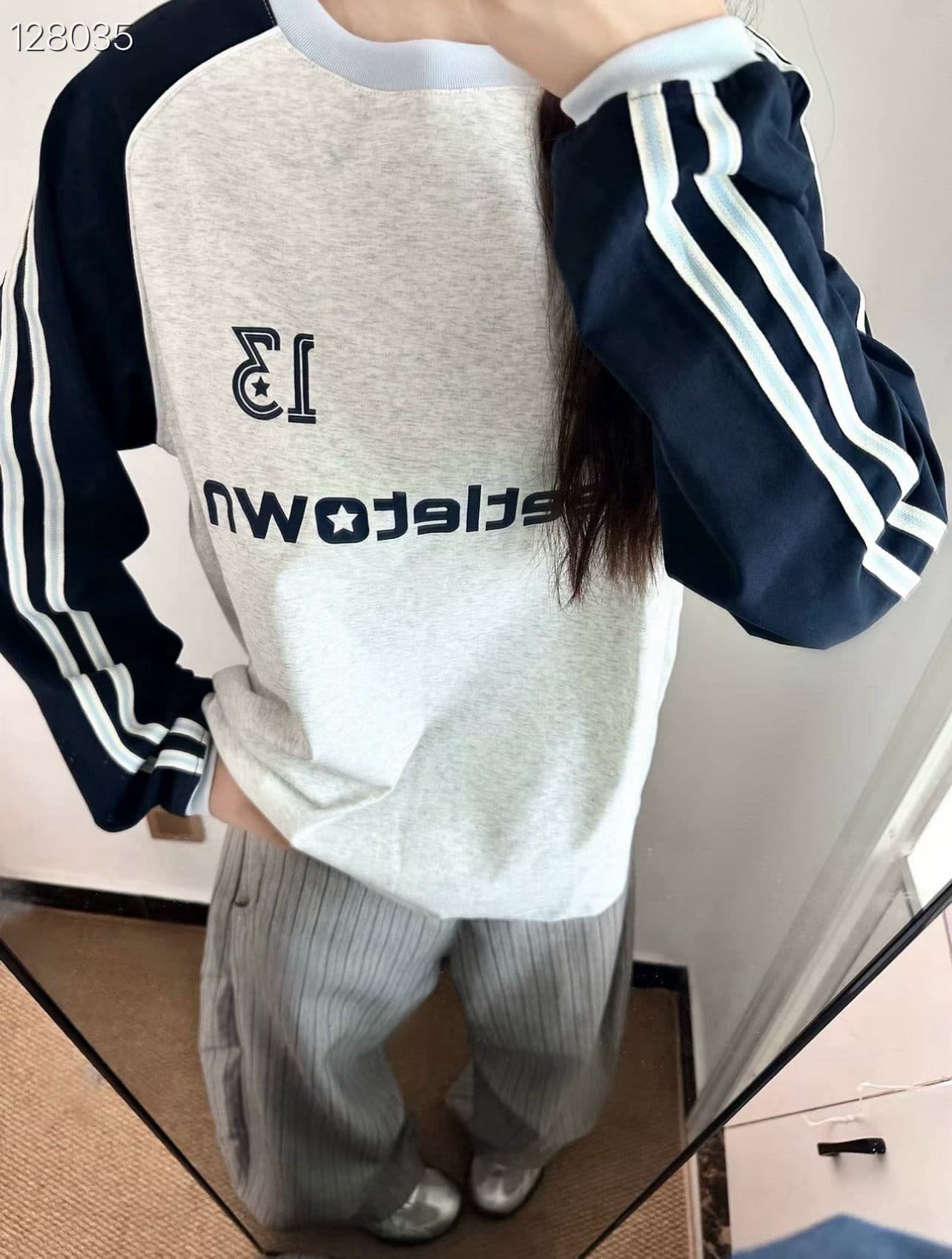 원본 솜씨 리본 19 지점 220 그램 순면 한국 스타일 새로운 다용도 디자인 패치워크 긴팔 티셔츠 여성 상세 이미지 6