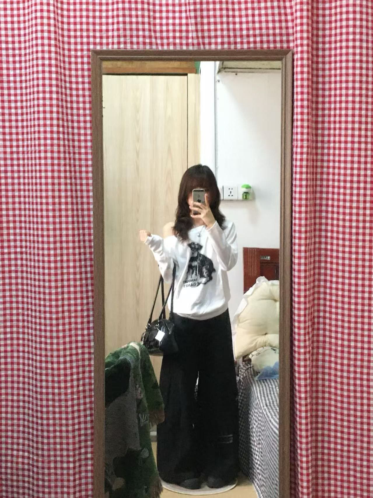 아메리칸 레트로 순면 비스듬한 오프숄더 긴팔 티셔츠 여성 상세 이미지 3