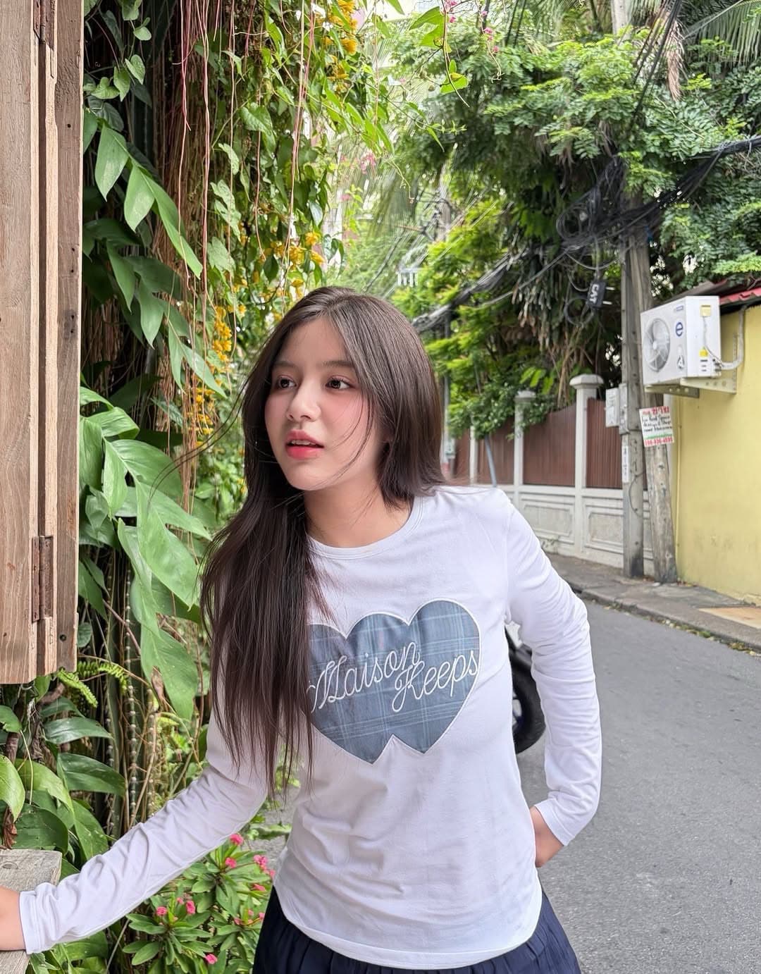 한국 스타일 순면 라운드 넥 몸매 가꾸기 프린트 긴팔 티셔츠 여성 이미지 3